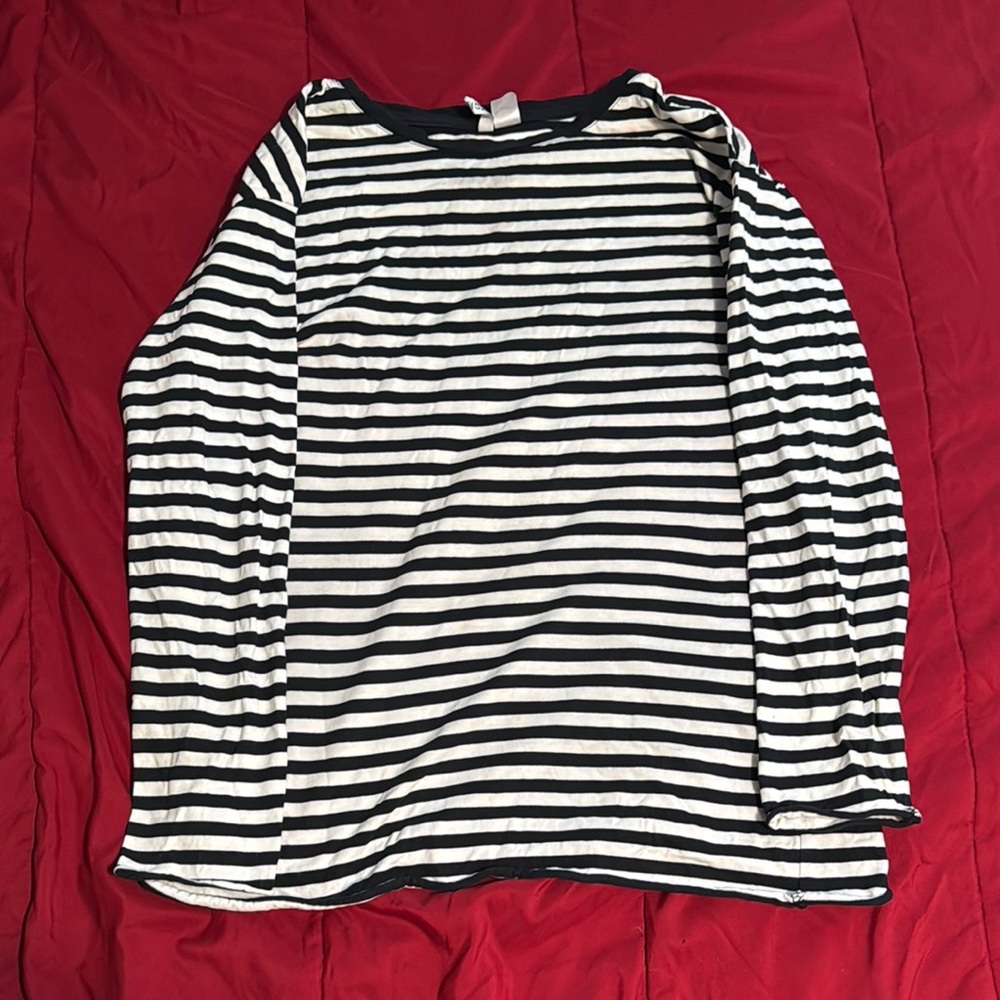 H&M Black and White Striped Long Sleeve Tee